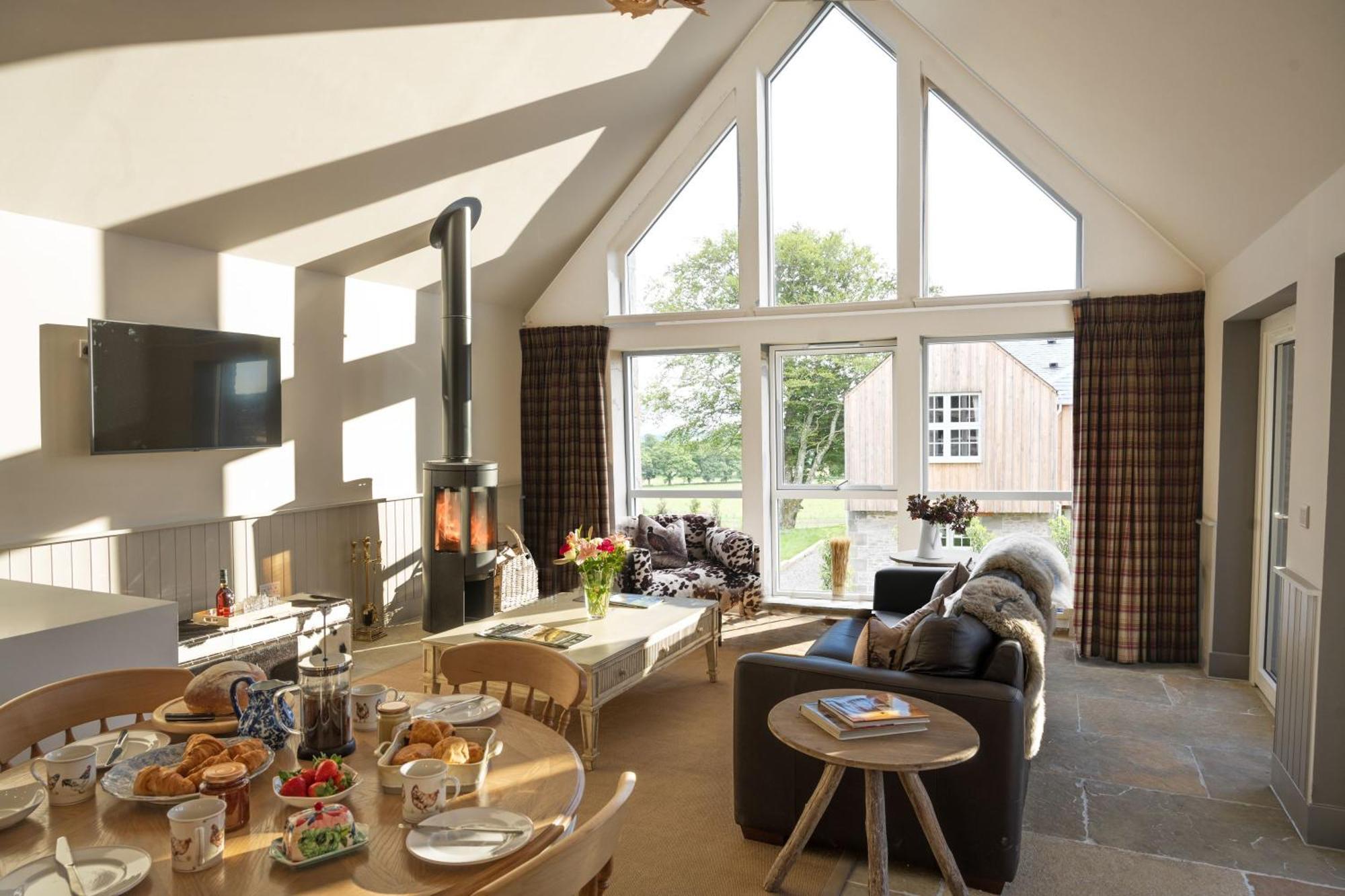 Milton Farm Villa Buchanty Eksteriør billede